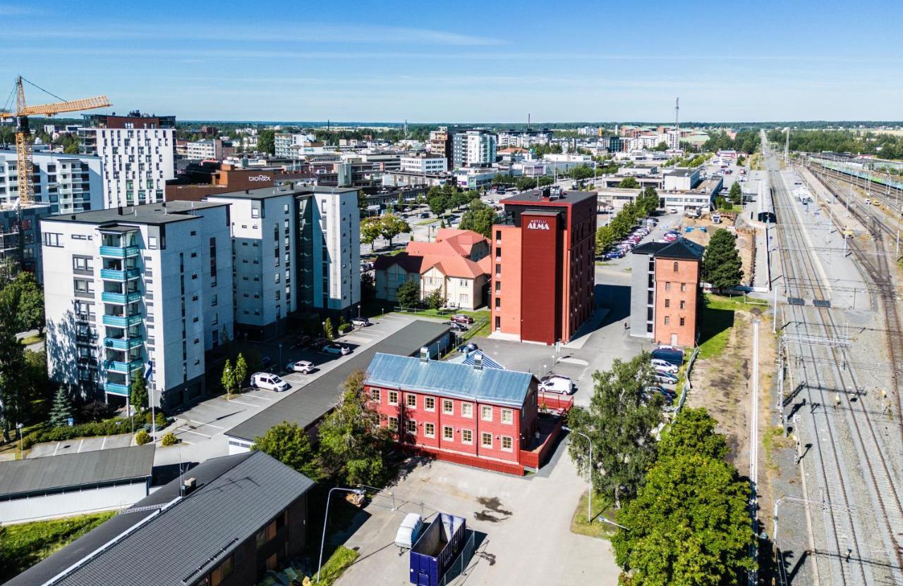 Hotelli-Ravintola Alma Seinäjoki Exteriör bild