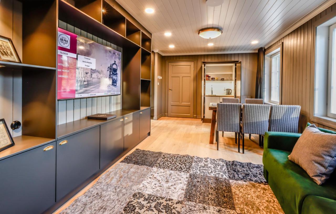 Hotelli-Ravintola Alma Seinäjoki Exteriör bild