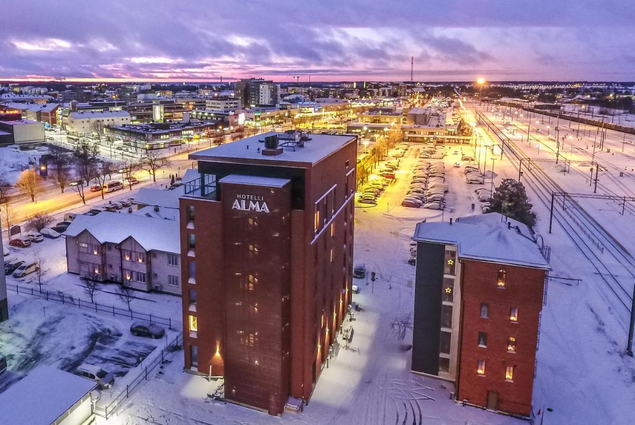 Hotelli-Ravintola Alma Seinäjoki Exteriör bild