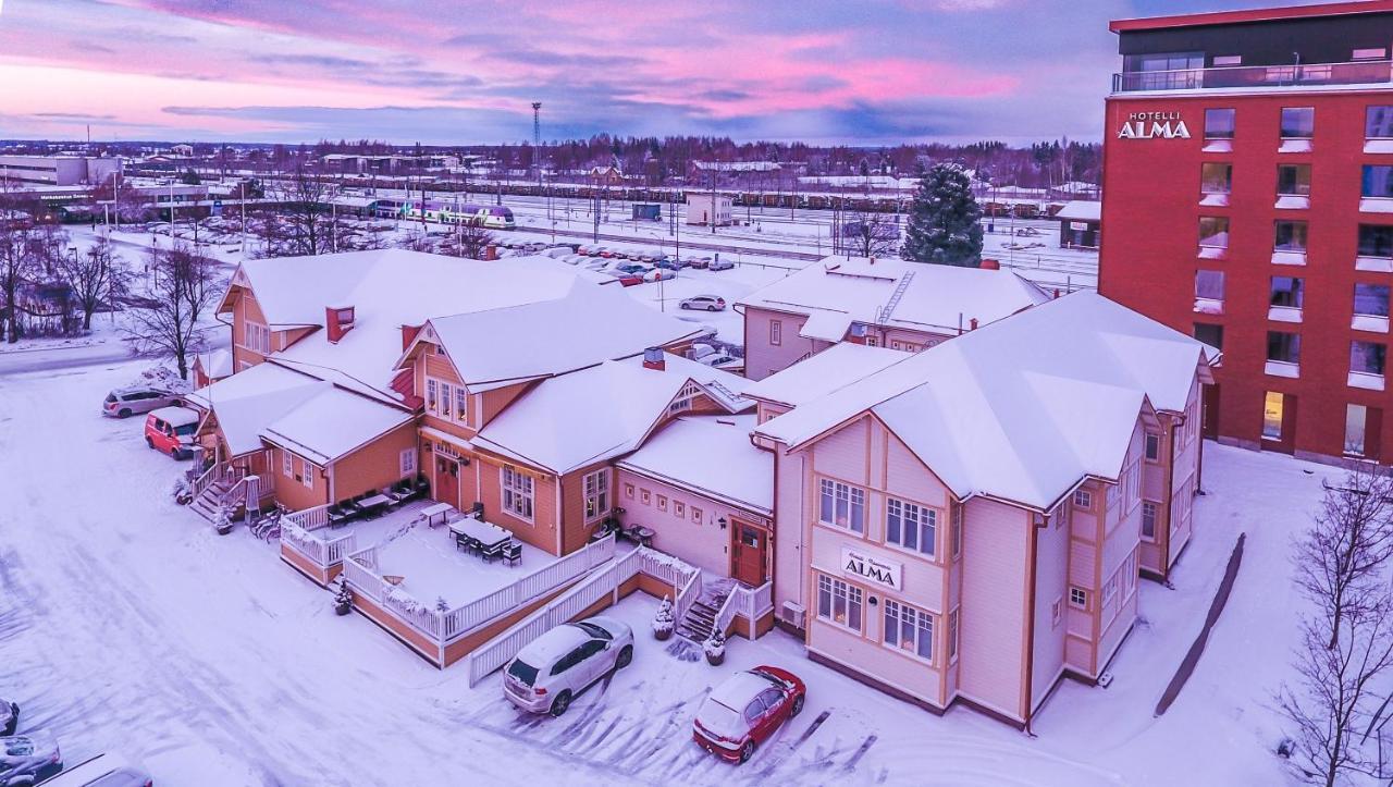 Hotelli-Ravintola Alma Seinäjoki Exteriör bild